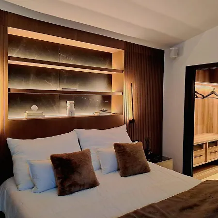 Noctua Penthouse Golden Mile 001 Apartment Marbella